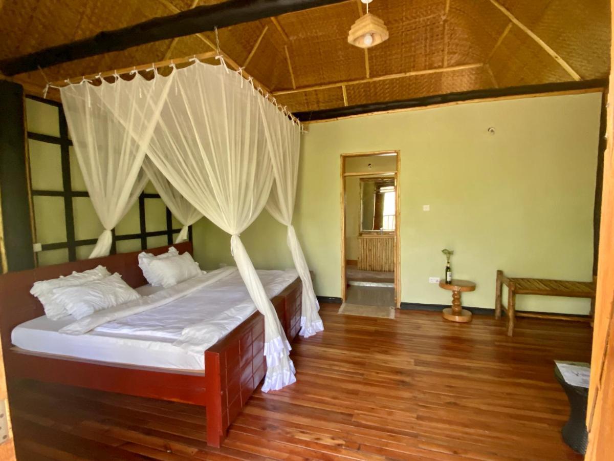 Enshama Game Lodge And Campsite Katunguru Dış mekan fotoğraf